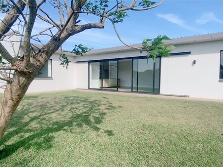 3 Bedroom House in Sheffield Beach