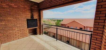 2 Bedroom Apartment in Hazeldean