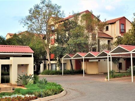 1 Bedroom Flat in Hazeldean