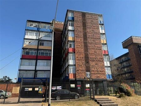 2 Bedroom Apartment in Muckleneuk