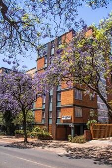 2.5 Bedroom Apartment in Sunnyside