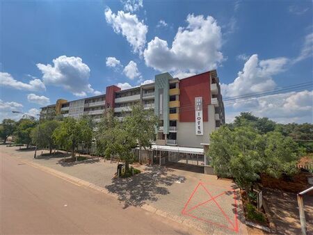2 Bedroom Apartment in Hatfield