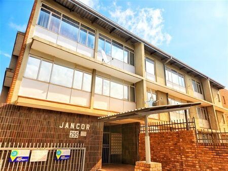 2 Bedroom Apartment in Pretoria North