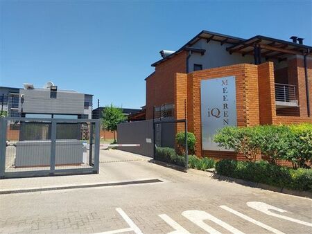 2 Bedroom Apartment in Sinoville