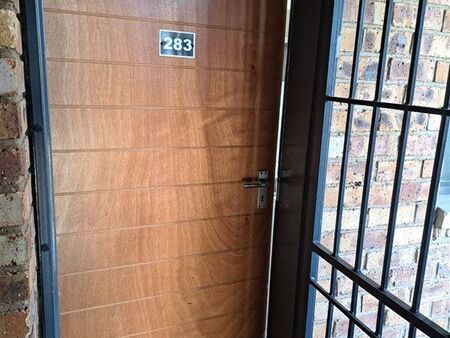 2 Bedroom Apartment in Dorandia