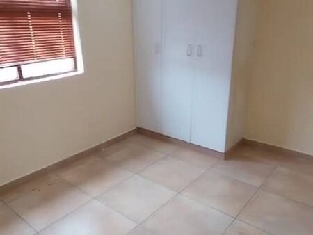 1.5 Bedroom Apartment in Overport