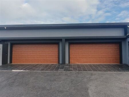 4 Bedroom House in Ocean View