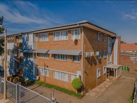 1.5 Bedroom Apartment in Bulwer