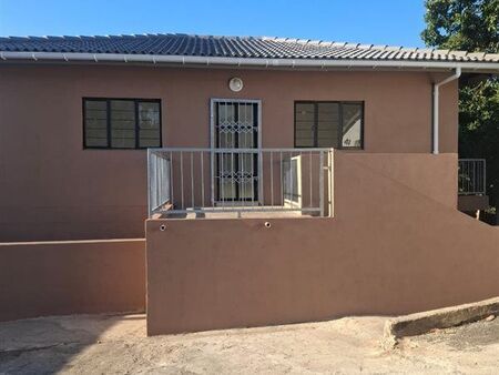 2 Bedroom Apartment in Everest Heights