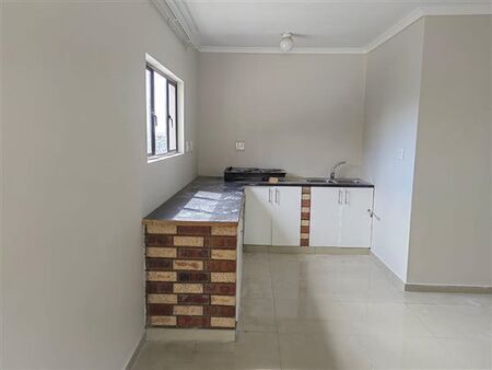 2 Bedroom Apartment in Lotusville