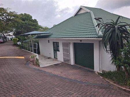 3 Bedroom House in Westbrook