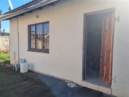 1 Bedroom Garden Cottage in Watsonia