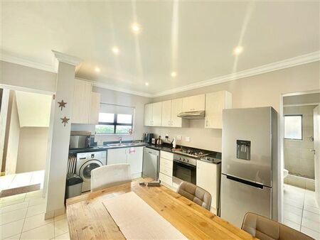 2 Bedroom Apartment in Shakas Rock