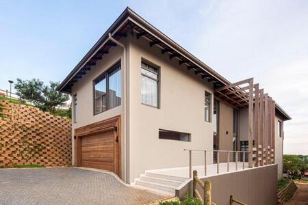 4 Bedroom House in Zimbali Estate