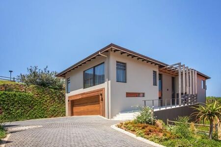 4 Bedroom House in Zimbali Estate