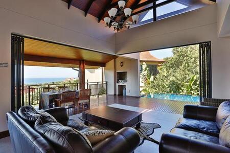 6 Bedroom House in Zimbali Estate