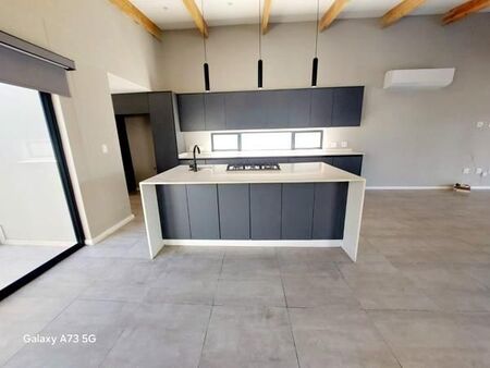 4 Bedroom House in Palm Lakes Estate