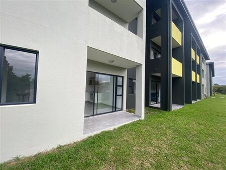 2 Bedroom Apartment in Sheffield Beach