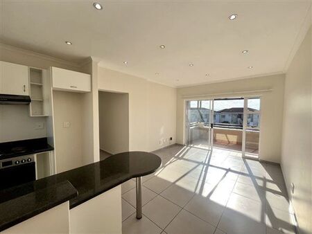 2 Bedroom Apartment in Sheffield Manor