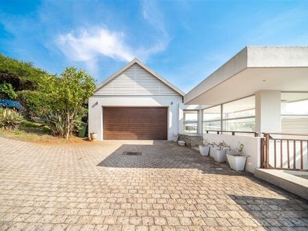 4 Bedroom House in Simbithi Estate