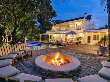 8 Bedroom House in Leisure Isle