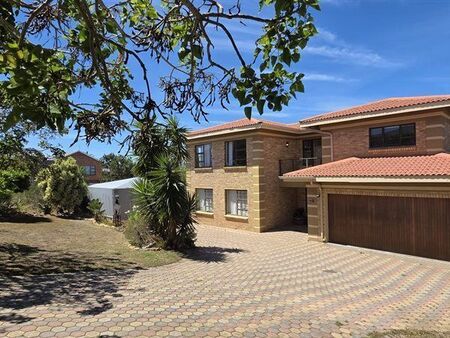 3 Bedroom House in Reebok