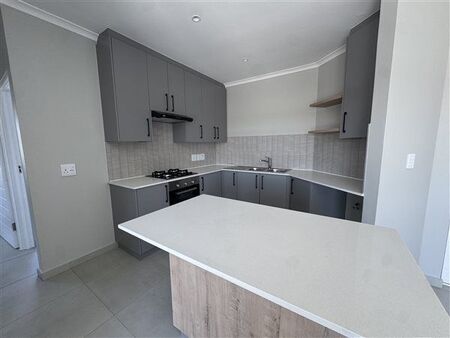 2 Bedroom Apartment in Table View
