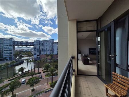 1 Bedroom Apartment in Century City