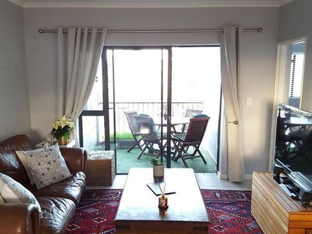 2 Bedroom Apartment in Burgundy Estate