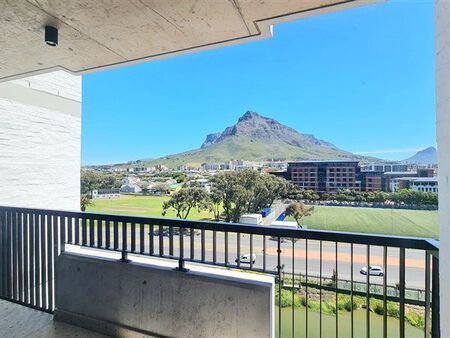 2 Bedroom Apartment in Observatory
