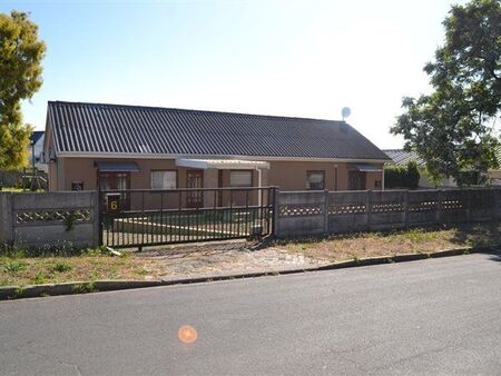 3 Bedroom House in Wellington Central