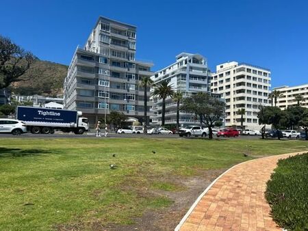 1 Bedroom Apartment in Three Anchor Bay