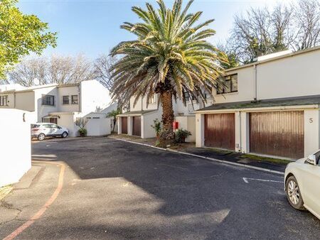 4 Bedroom House in Dennesig