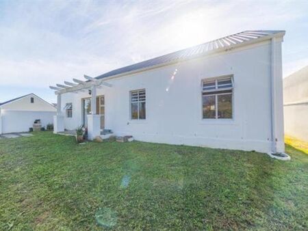 2 Bedroom House in Stellenbosch Central