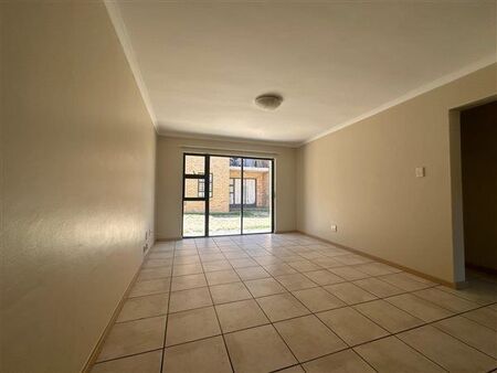 2 Bedroom Apartment in Gordons Bay Central