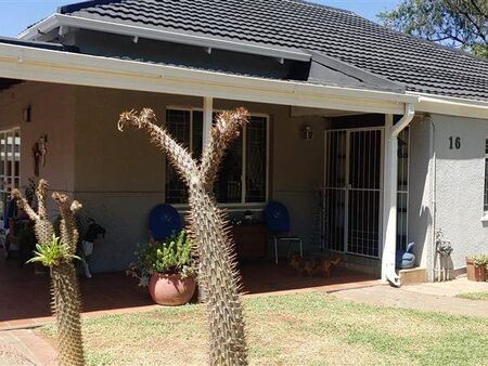 3 Bedroom House in Herlear
