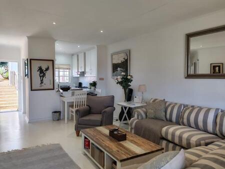 2 Bedroom Townhouse in Sunningdale