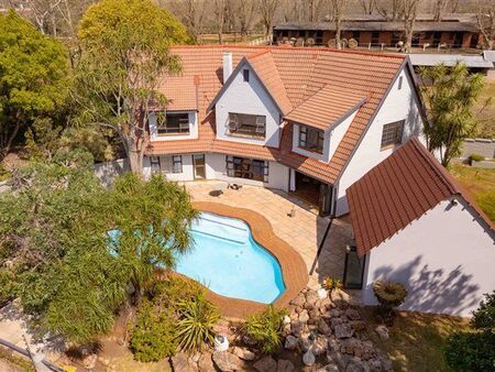 5 Bedroom House in Summerveld
