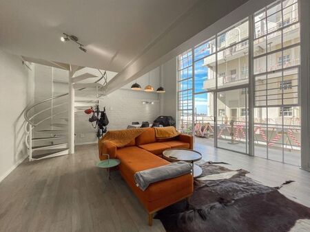 1 Bedroom bachelor apartment to rent in Cape Town City Centre