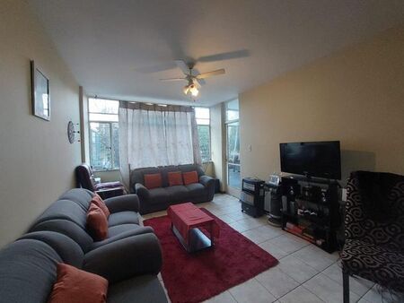 2 Bedroom apartment to rent in Kew, Johannesburg