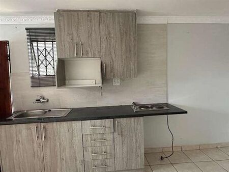 1 Bedroom House in Protea Glen