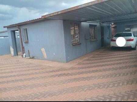 3 Bedroom House in Protea Glen