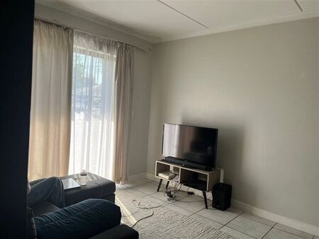 2 Bedroom Apartment in Linbro Park