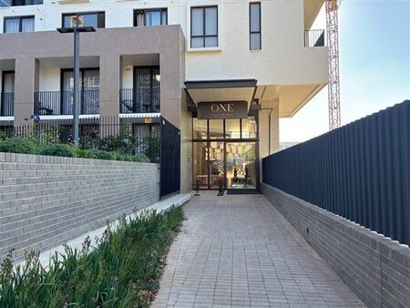 2 Bedroom Apartment in Rosebank