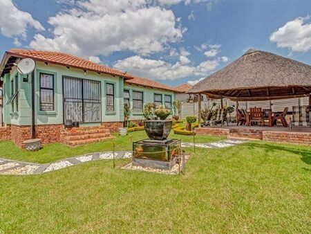 3 Bedroom House in Cosmo City