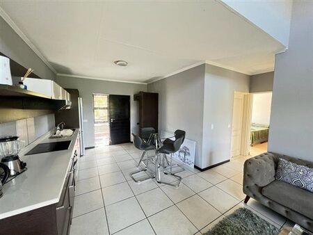 2 Bedroom Townhouse in Glenvista