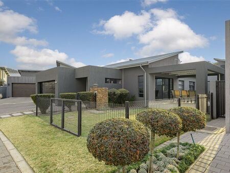 3 Bedroom Cluster in Eye of Africa