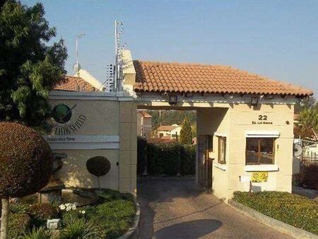 3 Bedroom Townhouse in Sandringham