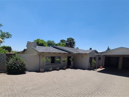 4 Bedroom House in Glenhazel