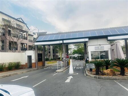 2 Bedroom Apartment in Fourways